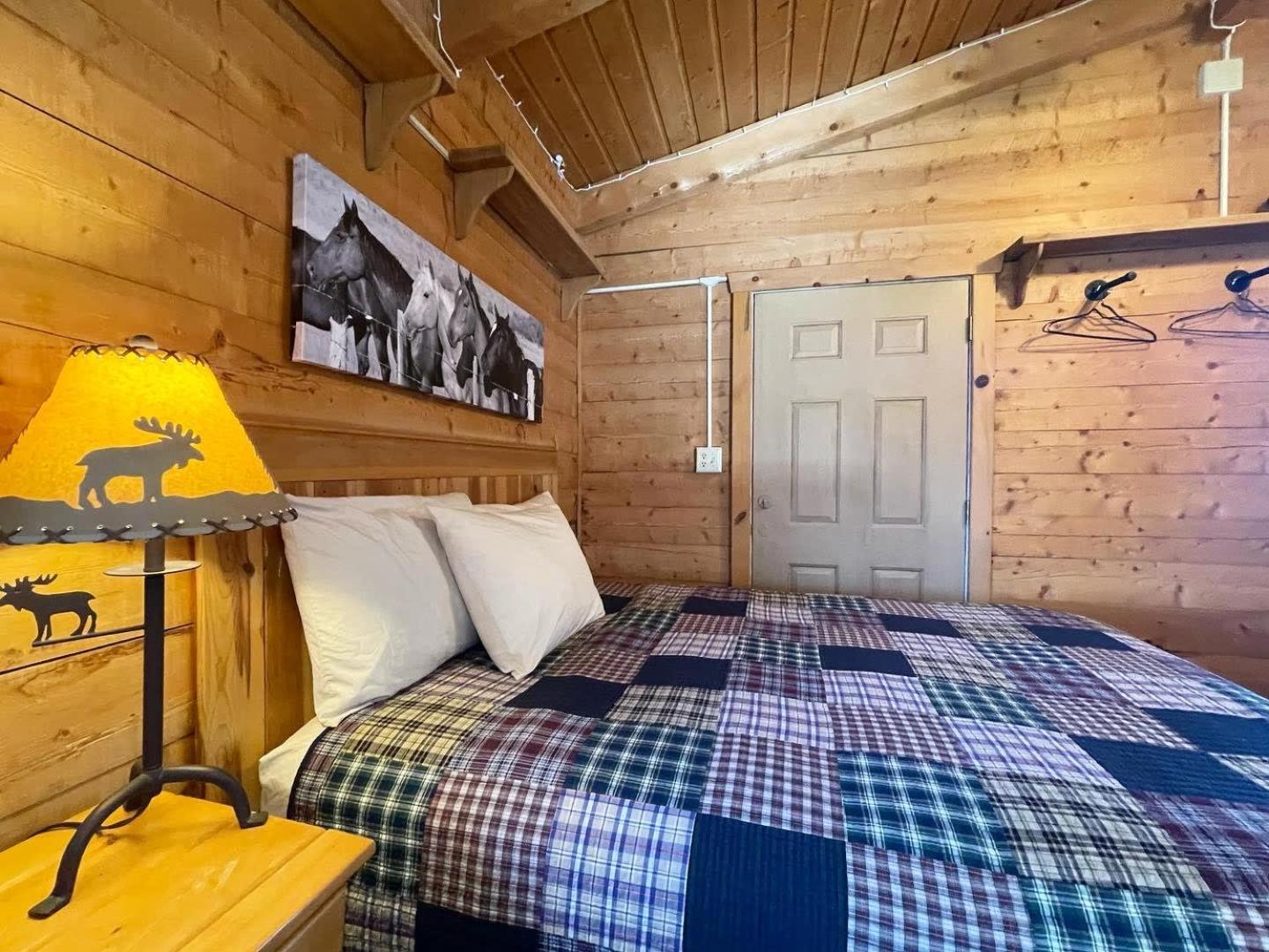 The Park Cabin At Mount Carmel Motel And Rv Park المظهر الخارجي الصورة