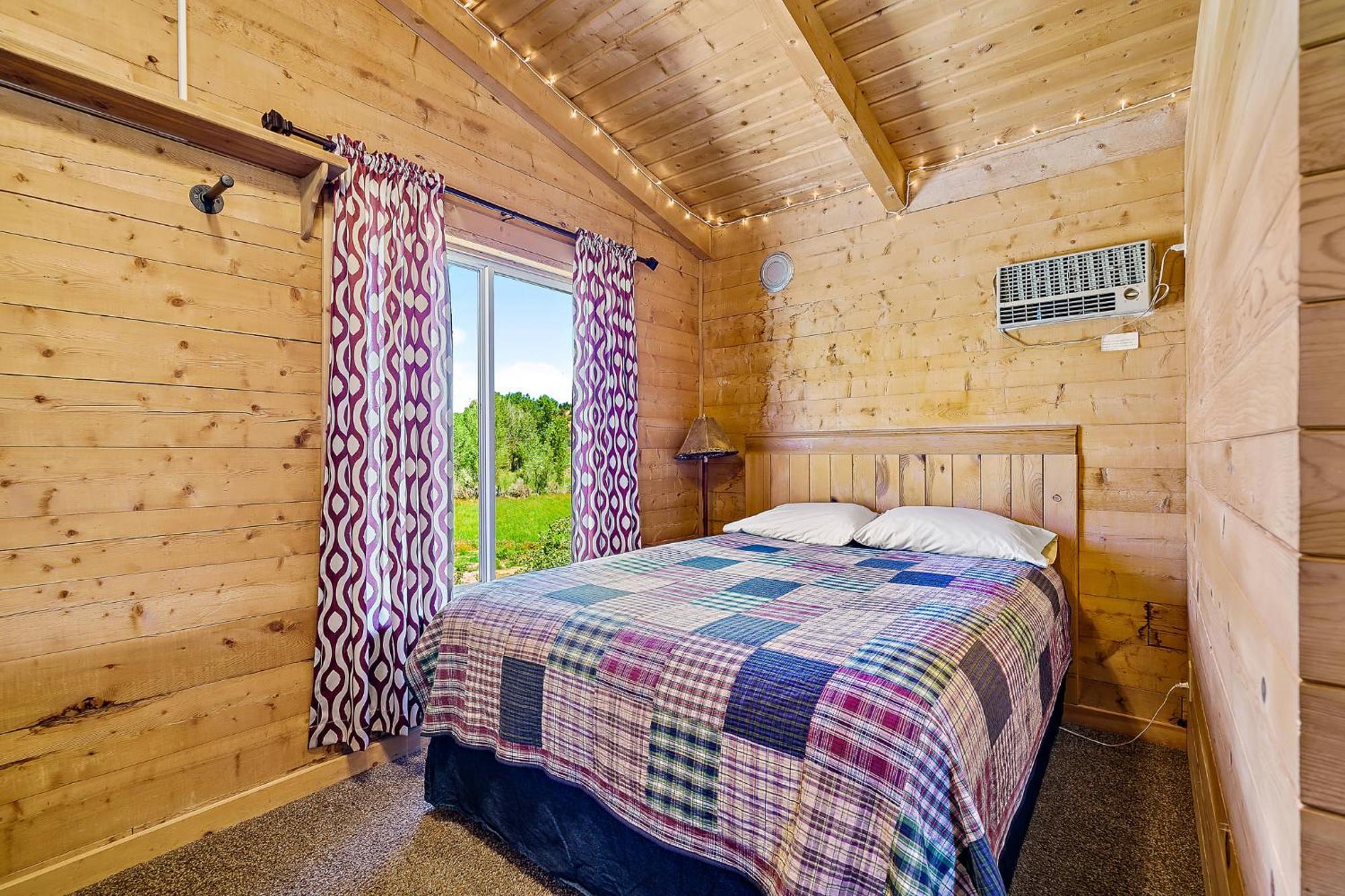 The Park Cabin At Mount Carmel Motel And Rv Park المظهر الخارجي الصورة